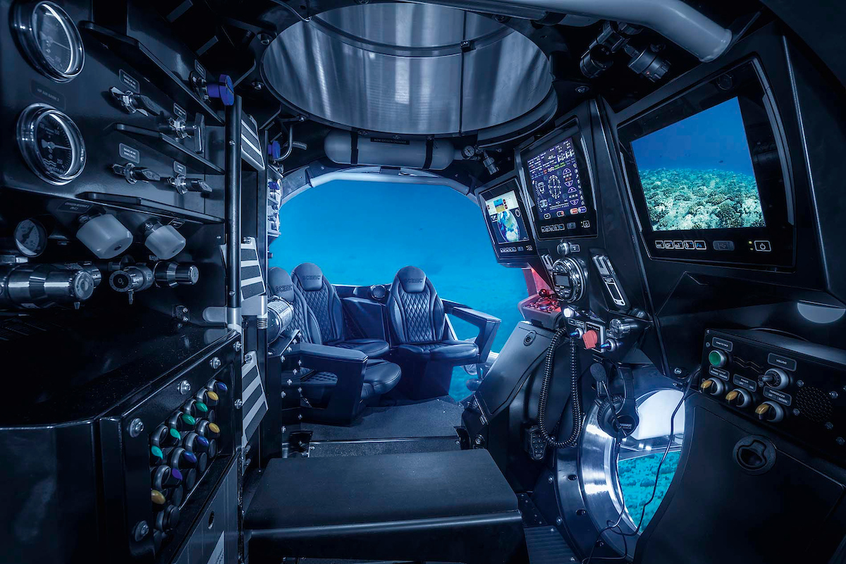 Inside 02.jpg